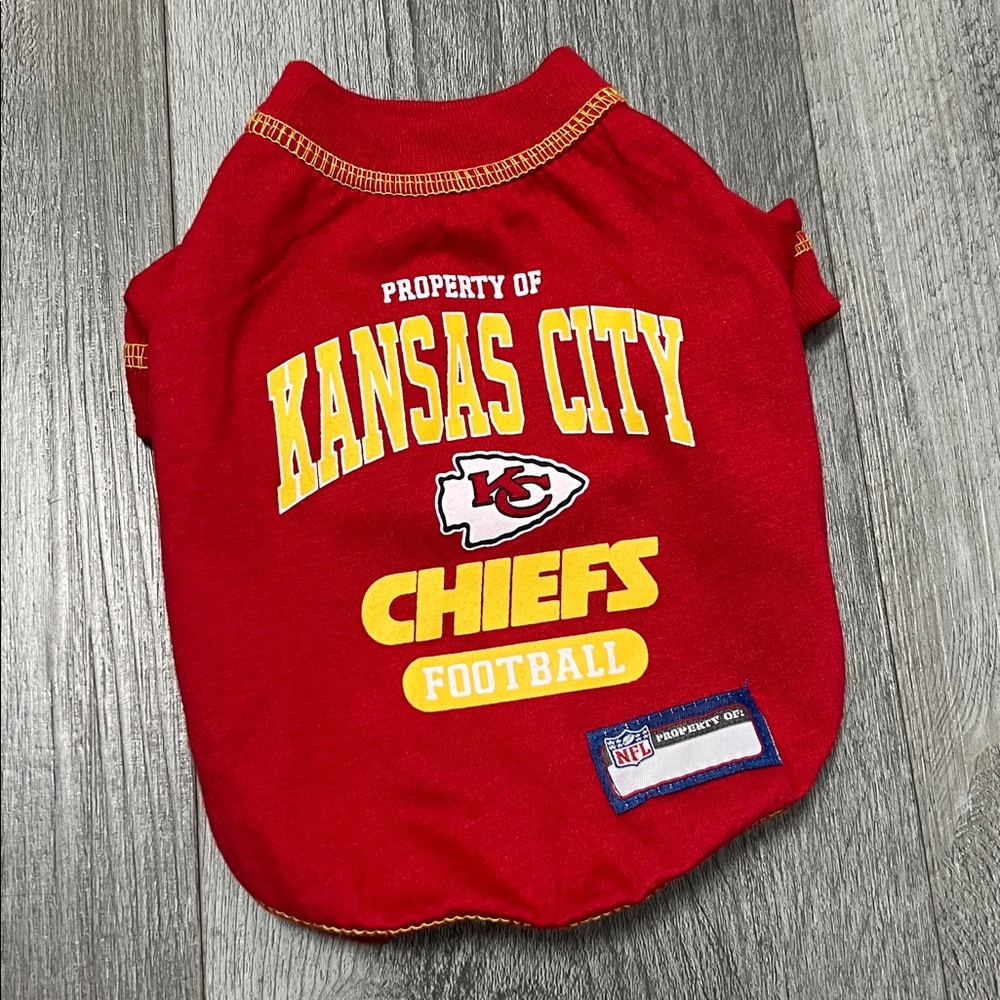 NFL Kansas City Chiefs dog shirt / size XS Small